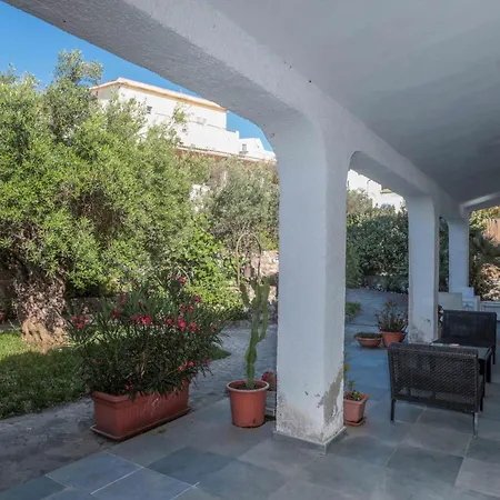 Villa Luxury Beachfront Kaleidos *
